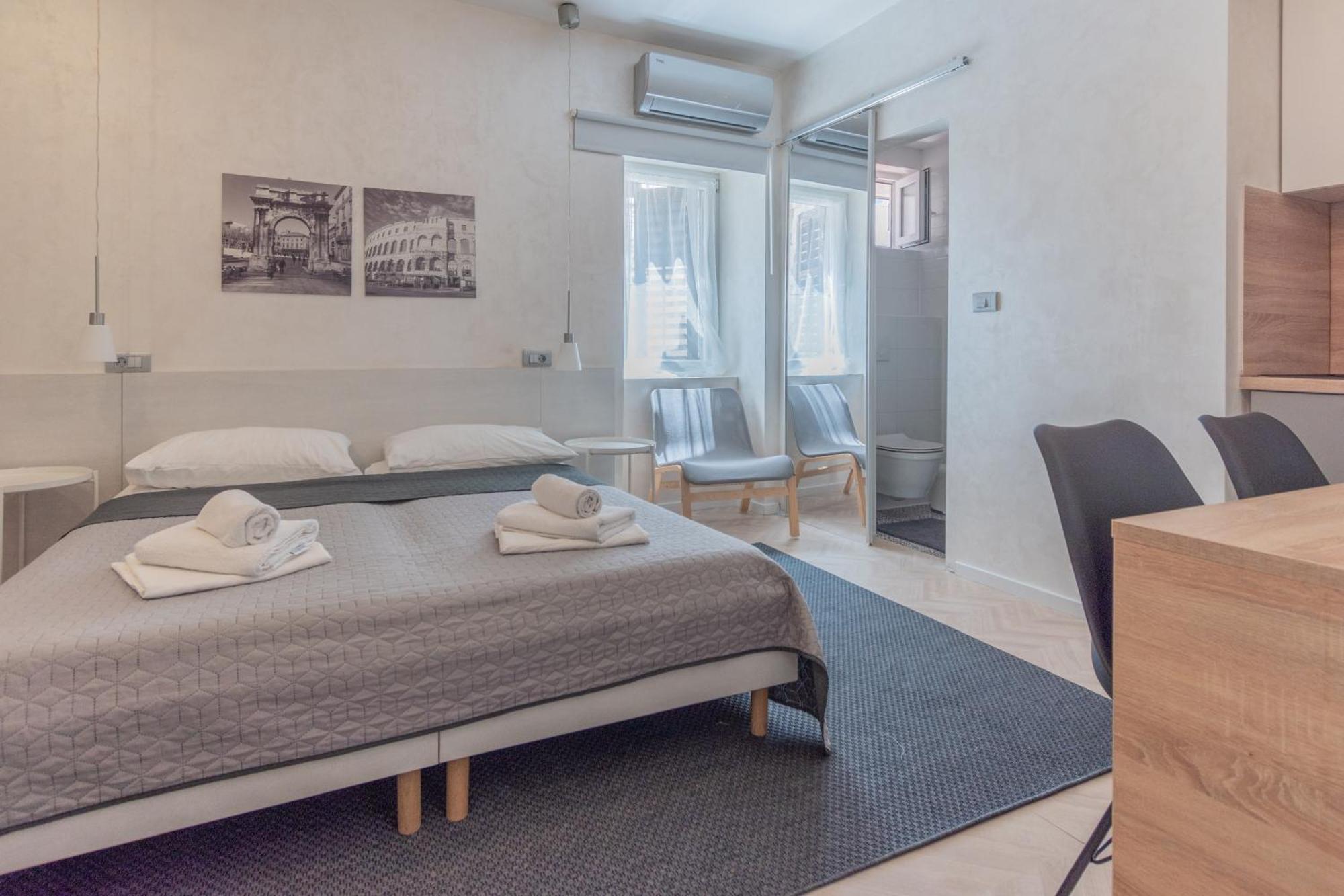 Guest house L&b Old Town Pula