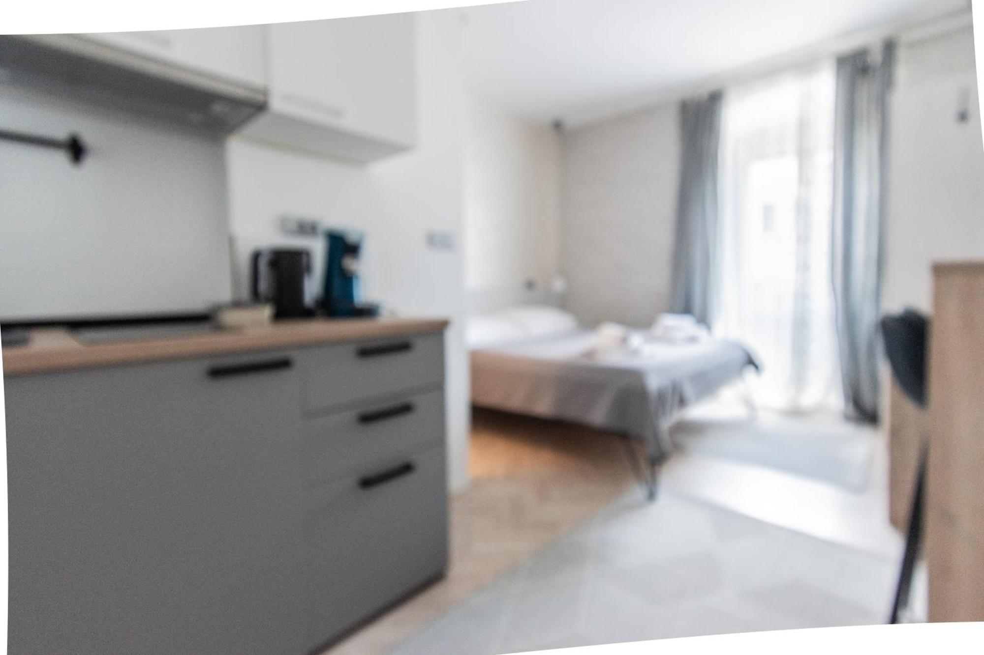 L&b Old Town Guest house 3*